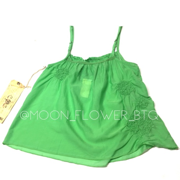 Green Flowy Camisole Top with Floral Accent – Lightweight Summer Tank - Picture 2 of 14